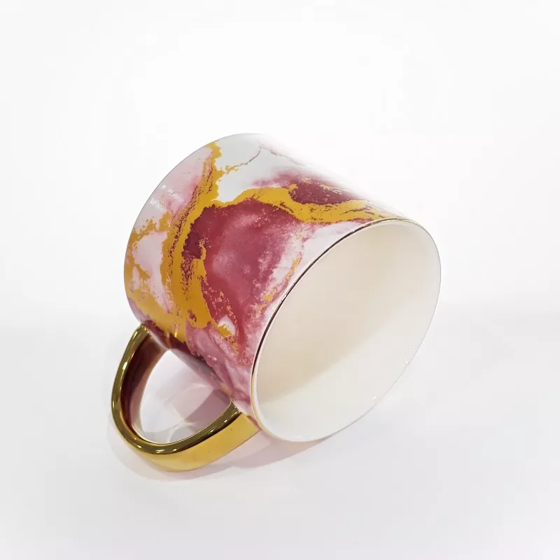 Zərif Mərmər Naxışlı Seramik Kupa